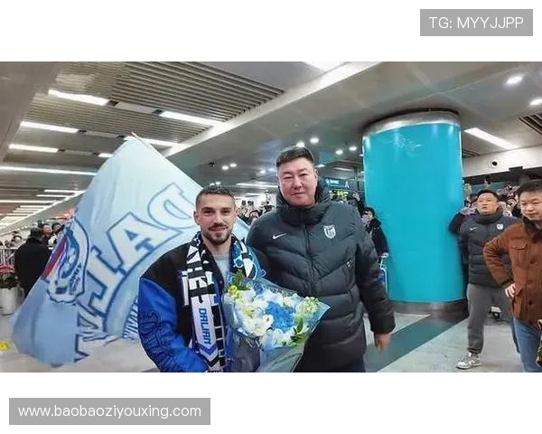 [国]朱鹏宇劲射洞穿球门 中国队扩大比分.